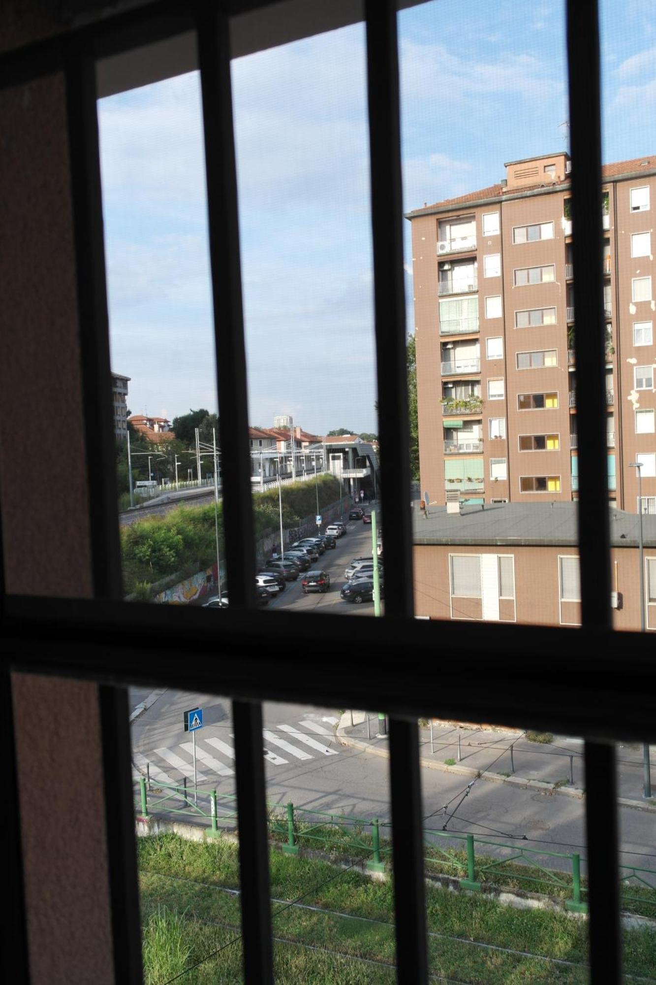 Luminoso Bilocale Zona Tibaldi Bocconi Apartment Milano Exterior foto